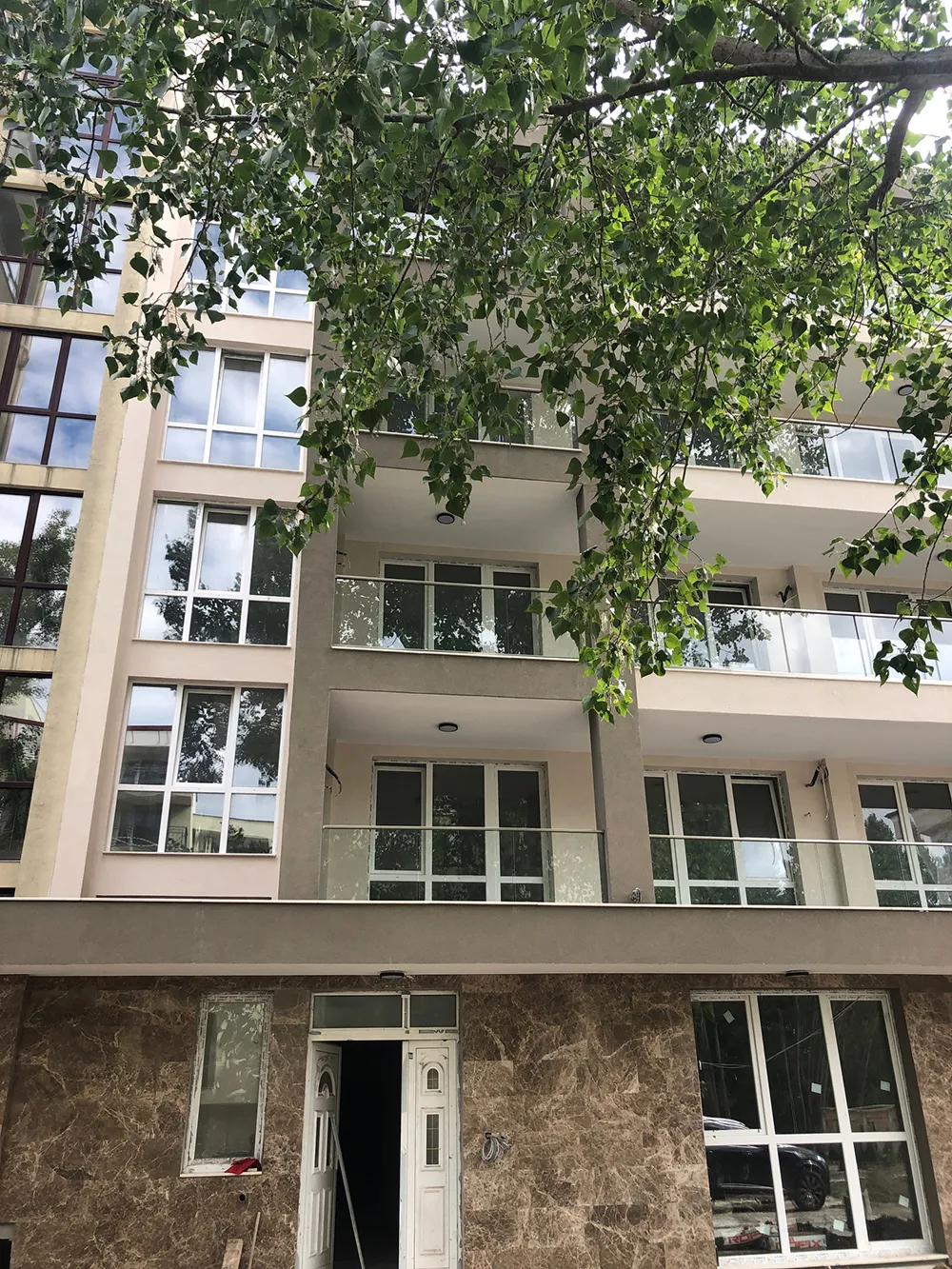 Studio apartment in Sunny beach, Martini building